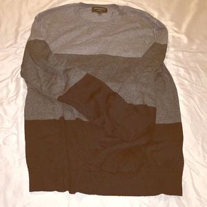 Gray and Black Banana Republic Sweater.